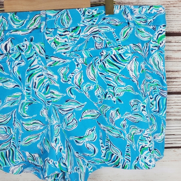 Lilly Pulitzer Womens Sz 12 Callahan Knit Turquoise Oasis Outta Line 5" Shorts - Picture 8 of 11